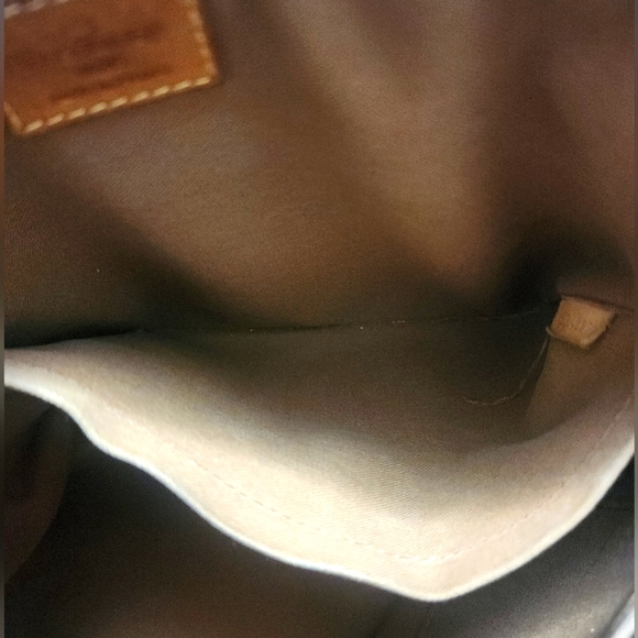 Louis Vuitton Monogram Palermo PM Handbag - Picture 14 of 16